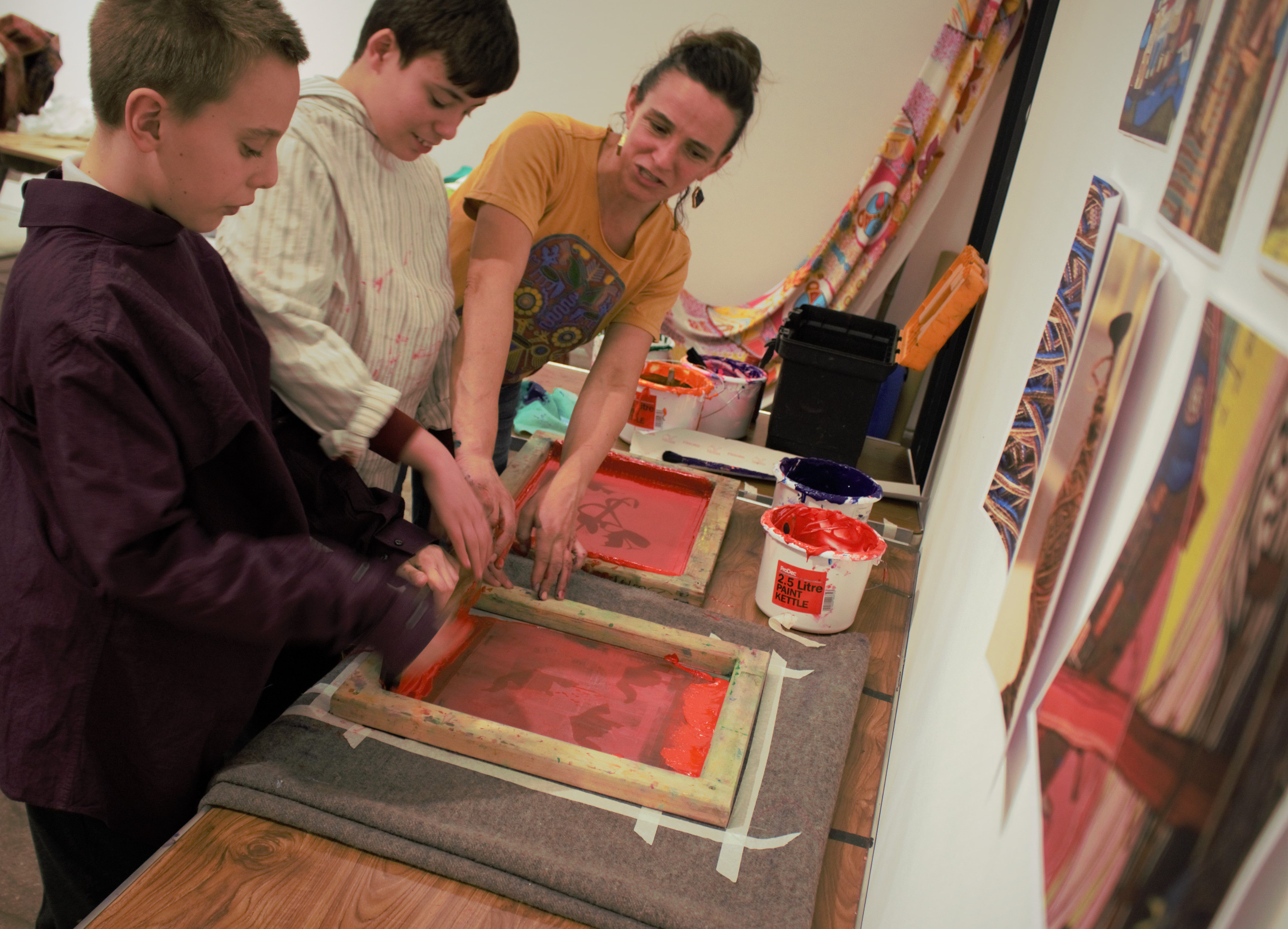Fabulous fabric! See how this local school is being inspired by Tŷ Pawb's new exhibitions