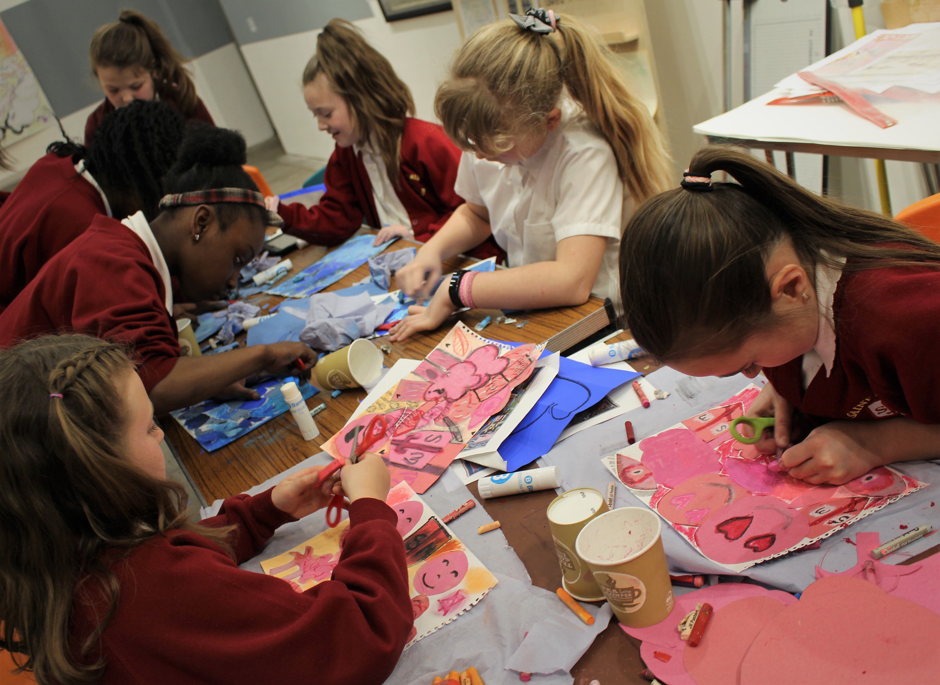 Fabulous fabric! See how this local school is being inspired by Tŷ Pawb's new exhibitions