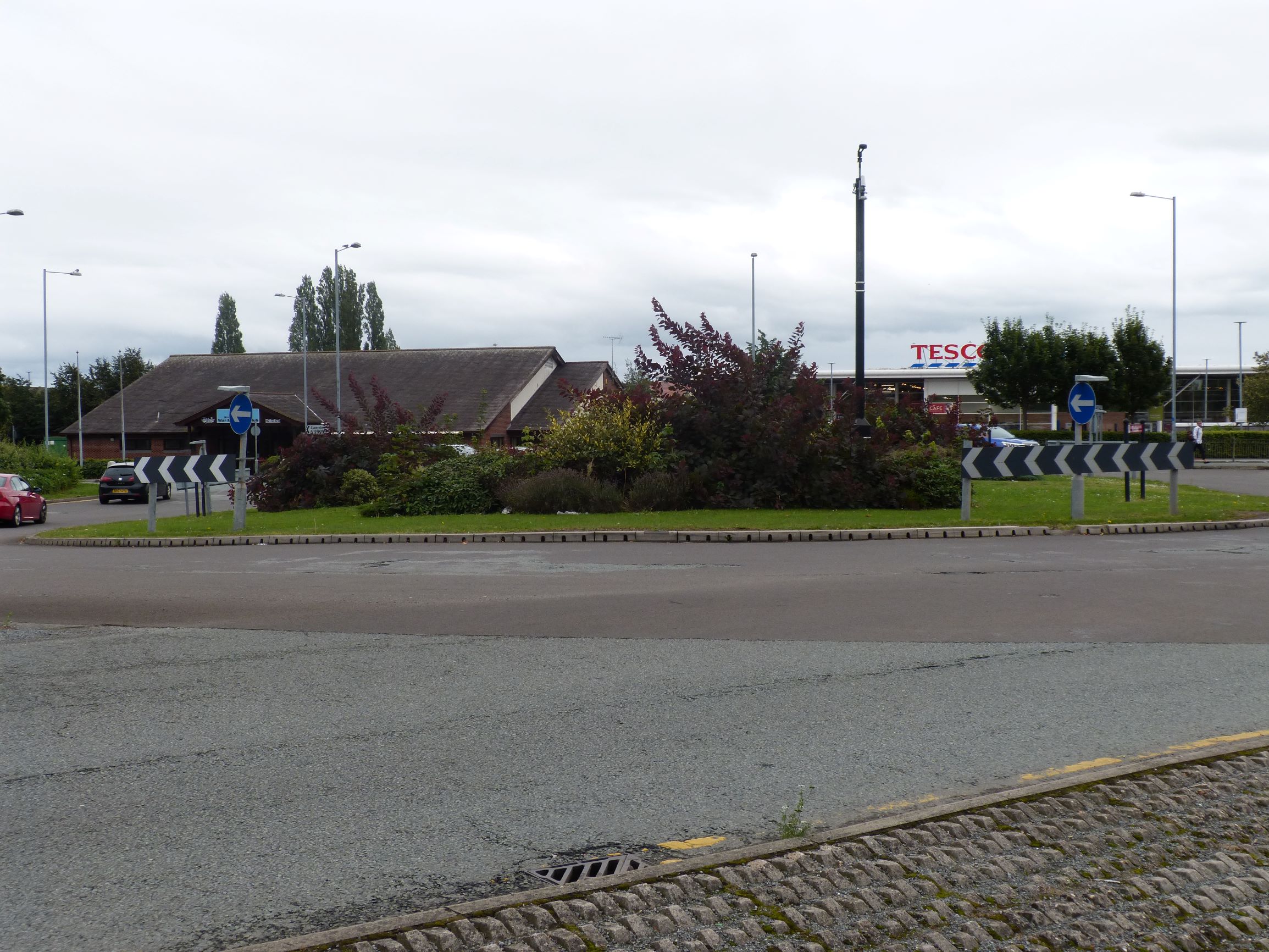 Roundabout to be resurfaced