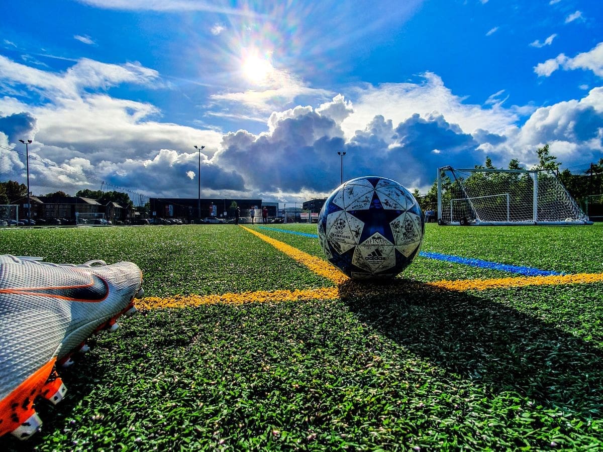 Football on 3G pitch