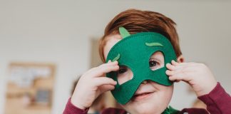 child in mask