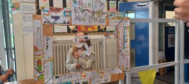 Pupils with entrepreneurial spirit promote the Welsh language