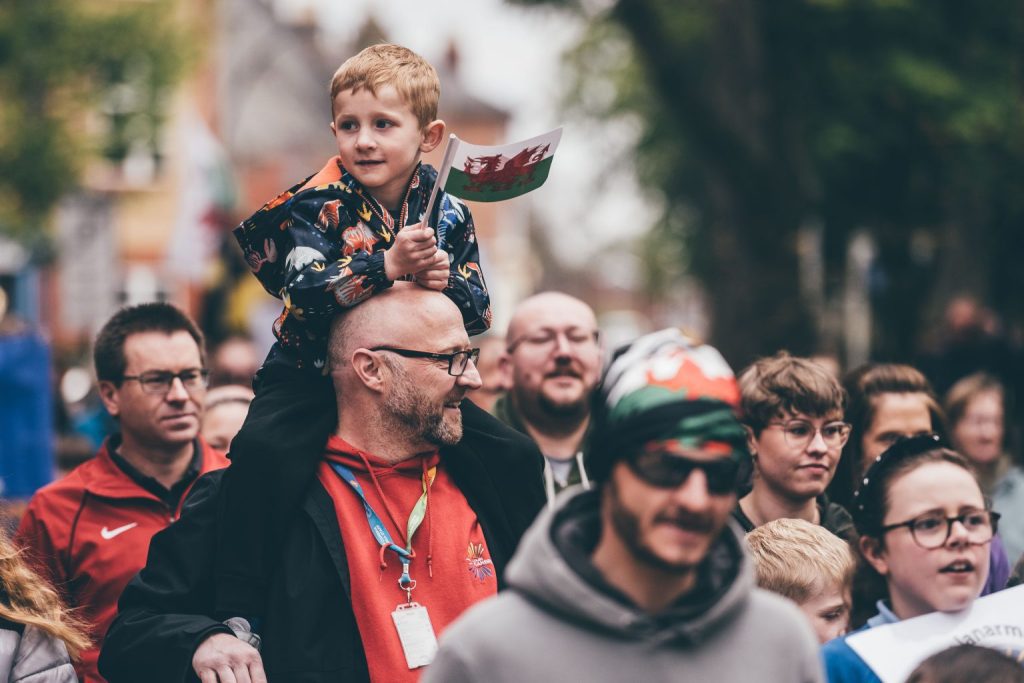 Eisteddfod i gynnal gwyl Hydref AM DDIM yn Wrecsam