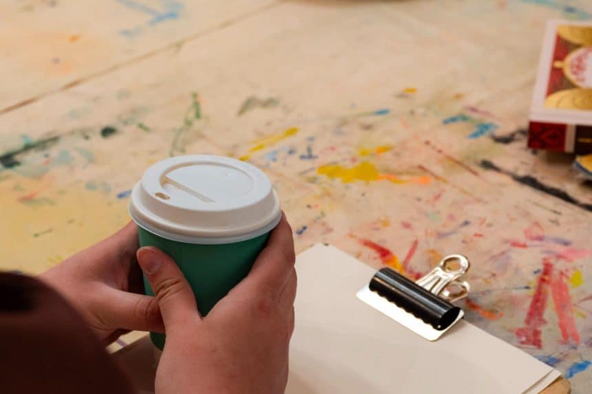 A Warm Welcome at Tŷ Pawb –– Free Weekly Warm Space Craft Activity with a Hot Meal!