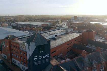 Ty Pawb cuts energy bills with new solar system – nearly half of power now generated on-site
