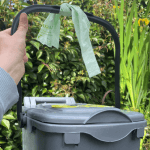 2 easy ways to get our free food caddy liners