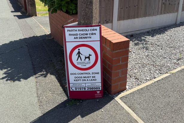 Temporary signs installed to tackle dog fouling hot spots