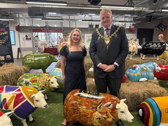 The Wrexham Sheep Trail launch - artist Ellie Ashby with the Mayor of Wrexham, Councillor Jeremy Kent