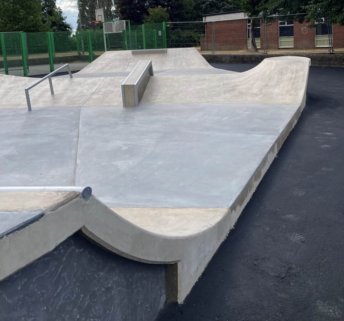 New £100,000 skate park opens in Rhosddu