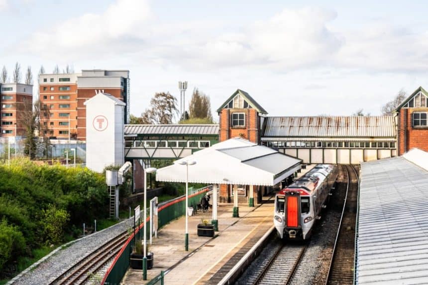 Tap in, tap out – Easier rail travel in and around Wrexham