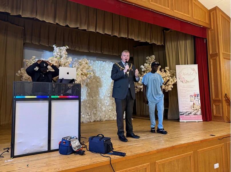 Mayor attending the Taste of Nigeria Festival